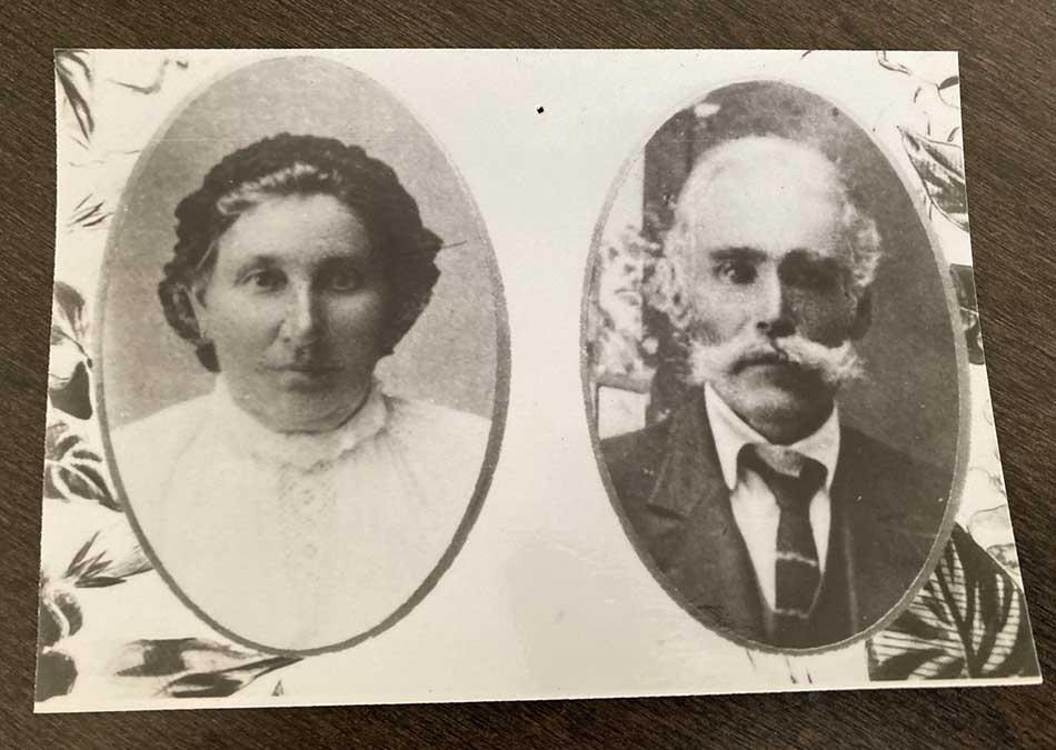 Ivan and Maria Dolyniuk Svarich